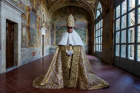 The Young Pope / la mostra