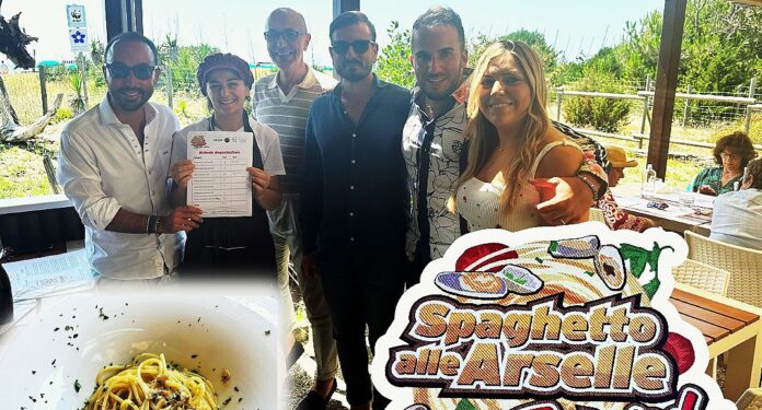 spaghetti alle arselle awards