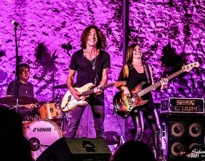 Stef Burns League in concerto